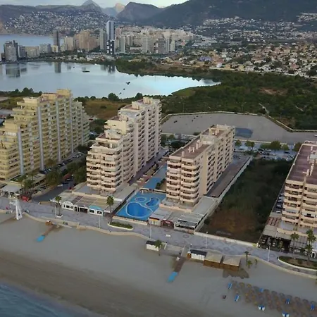 En Calpe, Playa De La Fossa * Calpe