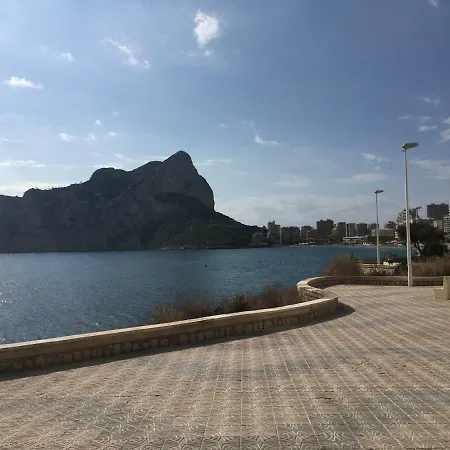 En Calpe, Playa De La Fossa